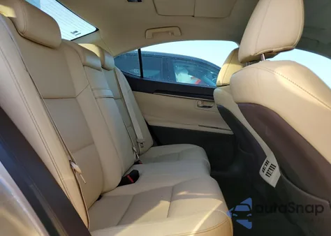 2018 Lexus Es 350 z USA, uszkodzony, nr VIN 58ABK1GG4JU111421